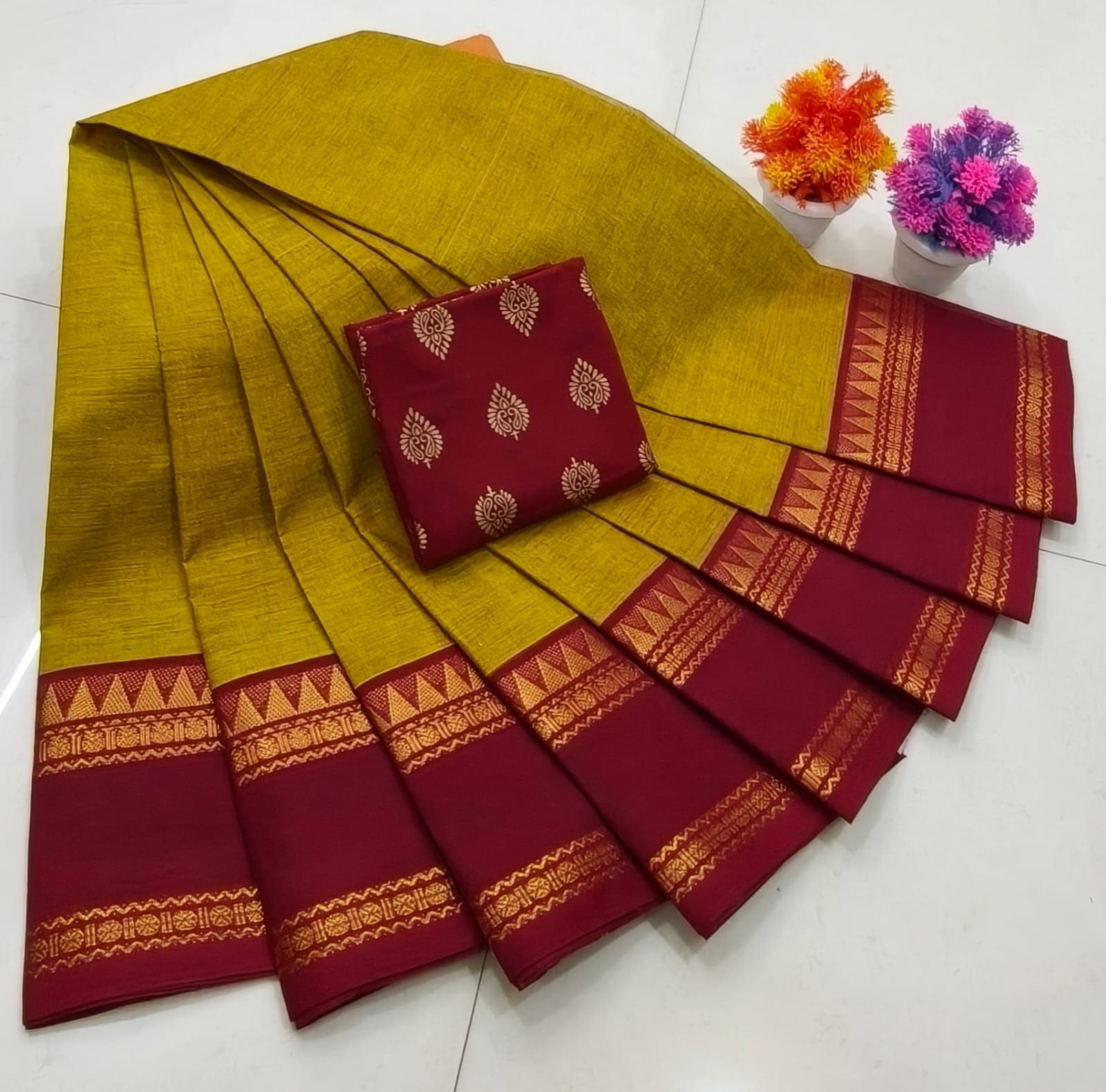 Chettinad Royal Heritage: Pure Cotton Plain Saree with Signature Kalamkari Blouse